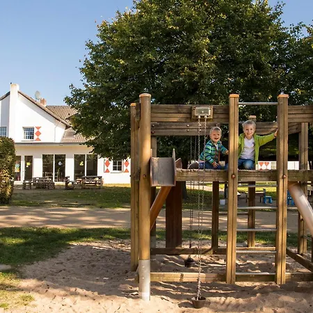 Tierparkhotel Hertefeld فيزه