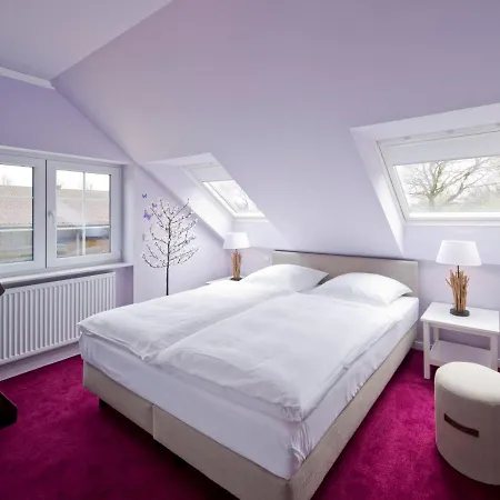 Tierparkhotel Hertefeld فيزه