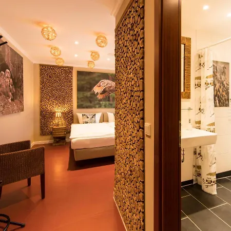 Tierparkhotel Hertefeld * Weeze