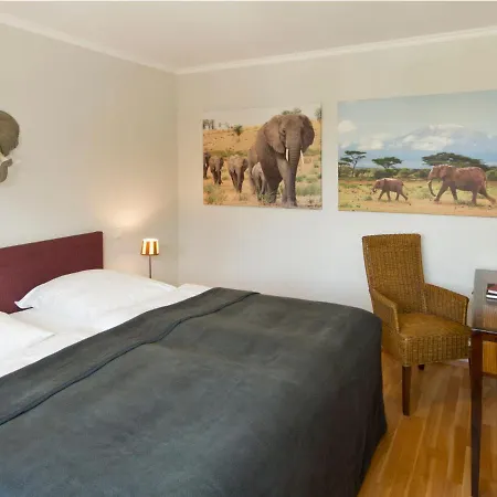 Tierparkhotel Hertefeld * فيزه
